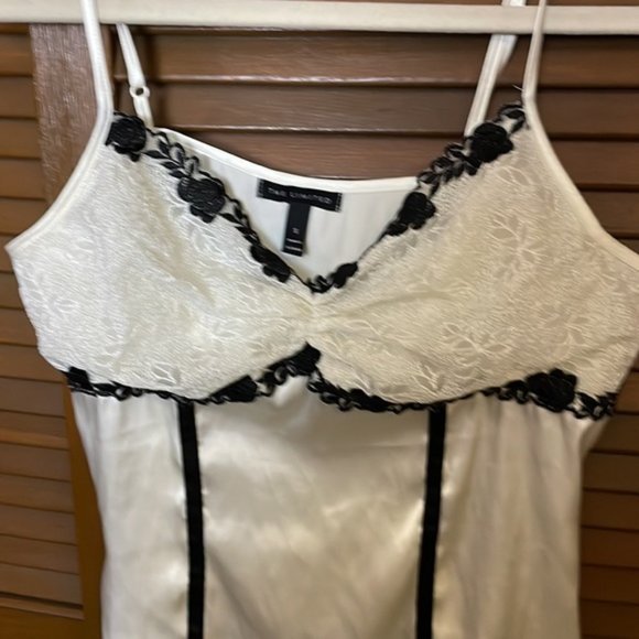 The Limited tank top - Picture 3 of 9